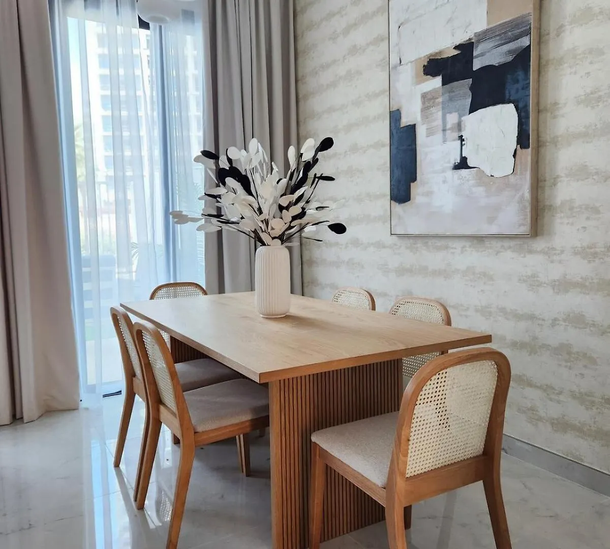 Nasma Luxury Stays - Lakeside Retreat, Stylish & Cozy Villa Stay Ras al-Khaimah Apartment