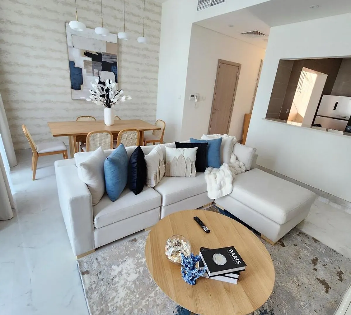 Nasma Luxury Stays - Lakeside Retreat, Stylish & Cozy Villa Stay Ras al-Khaimah Apartment