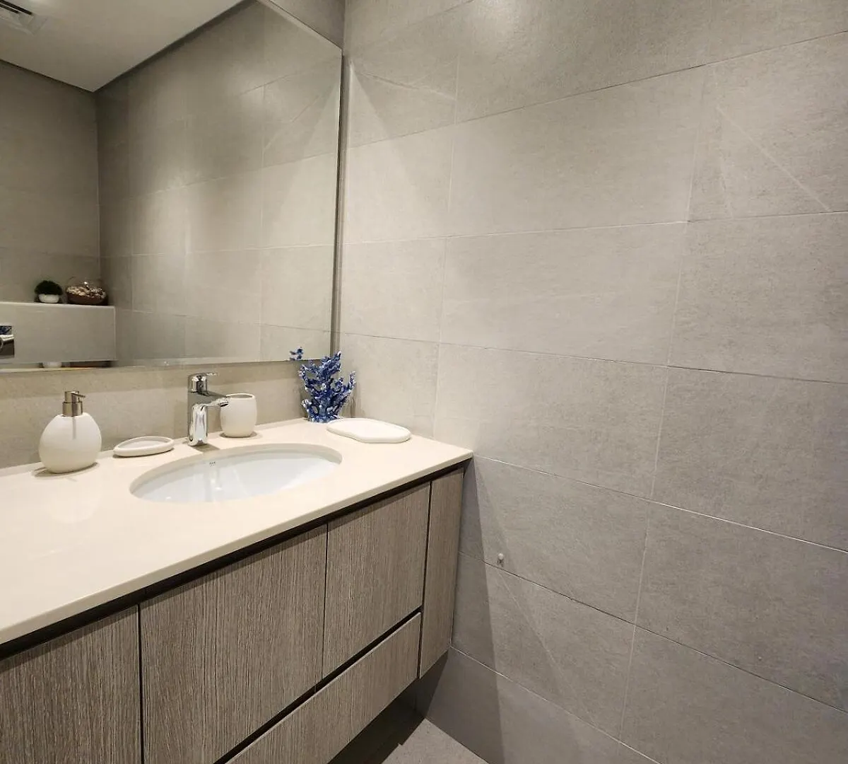 Nasma Luxury Stays - Lakeside Retreat, Stylish & Cozy Villa Stay Ras al-Khaimah United Arab Emirates