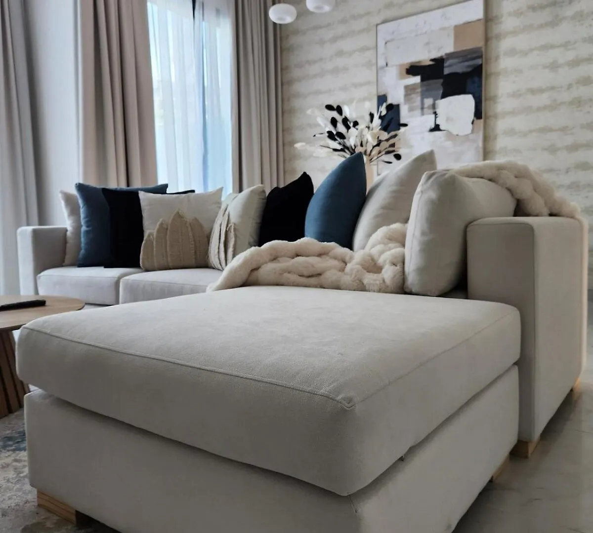 Apartment Nasma Luxury Stays - Lakeside Retreat, Stylish & Cozy Villa Stay Ras al-Khaimah